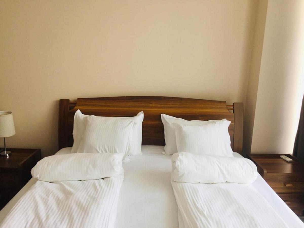 Hotel Lazi Kobuleti Exteriör bild
